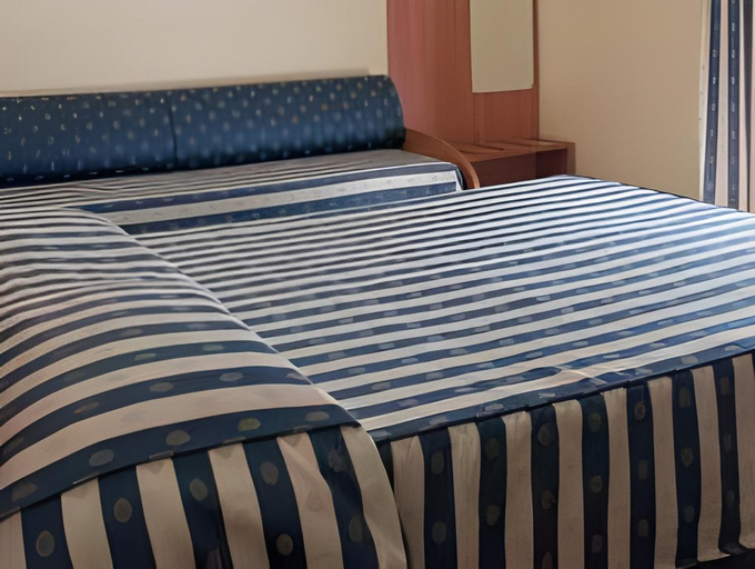Bedroom 18