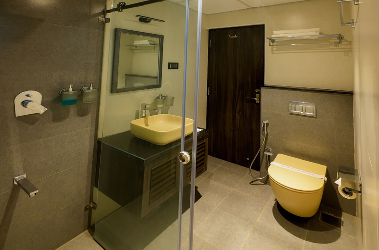 Bathroom, Natures Vibe Beach Resort, Kancheepuram