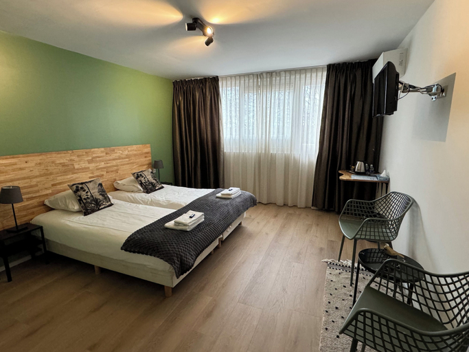 Bedroom 3, Hotel de Grote Zwaan, Losser