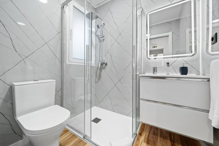 Bathroom 4, São Lourenço Guest House, Machico