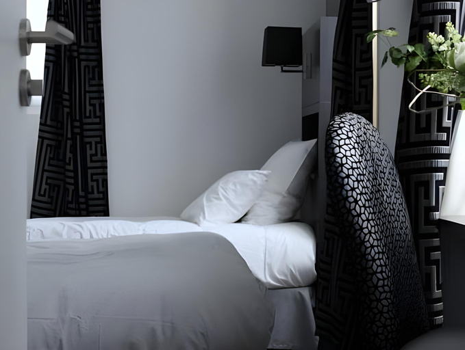 Bedroom 14