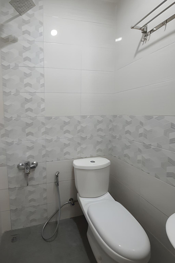 Bathroom 5