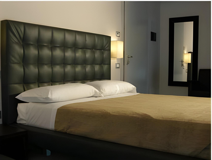 Bedroom 16