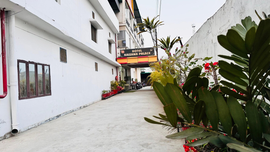 Exterior & Views 1, Hotel Krishna Palace, Dehradun