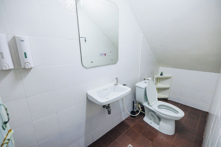 Bedroom 5, Sleeper House, Muang Trang