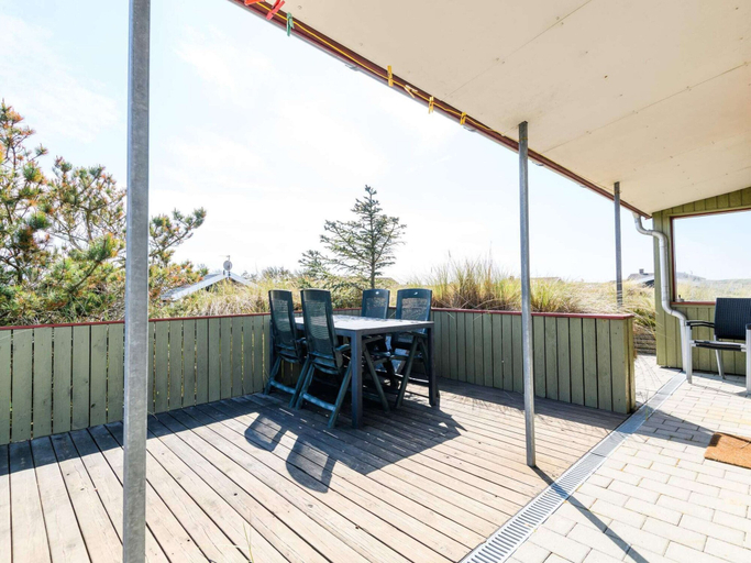 Others 5, 6 Person Holiday Home in Hvide Sande-by Traum, Ringkøbing-Skjern