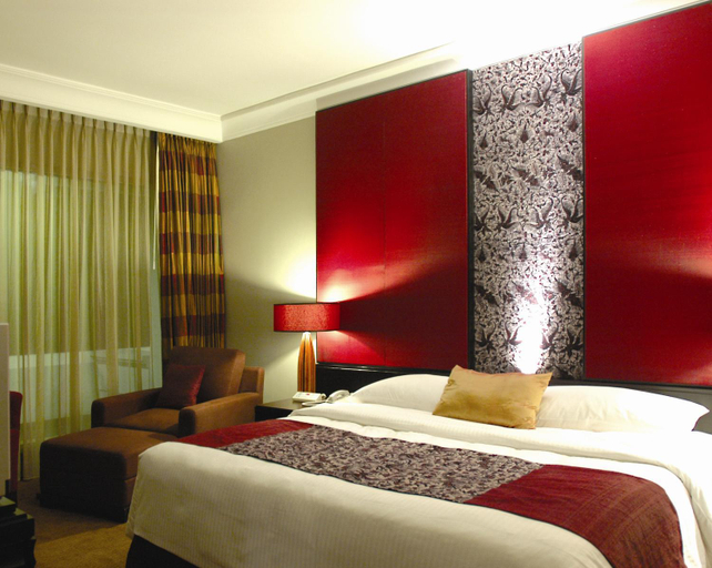 Bedroom 13