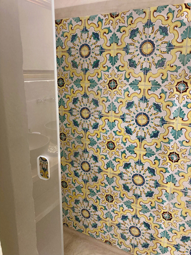 Bathroom 3, Masseria Sottomasi, Brindisi