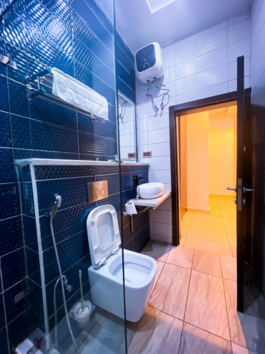 Bathroom 4, Entrust Hotel and Suites, Owerri West