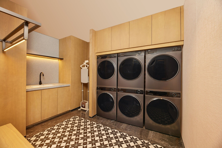 Bathroom 4, Four Points By Sheraton Chongqing North Railway Station, Chongqing