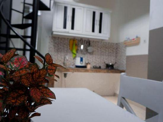 Villa Shasha - Three Bedroom, Malang