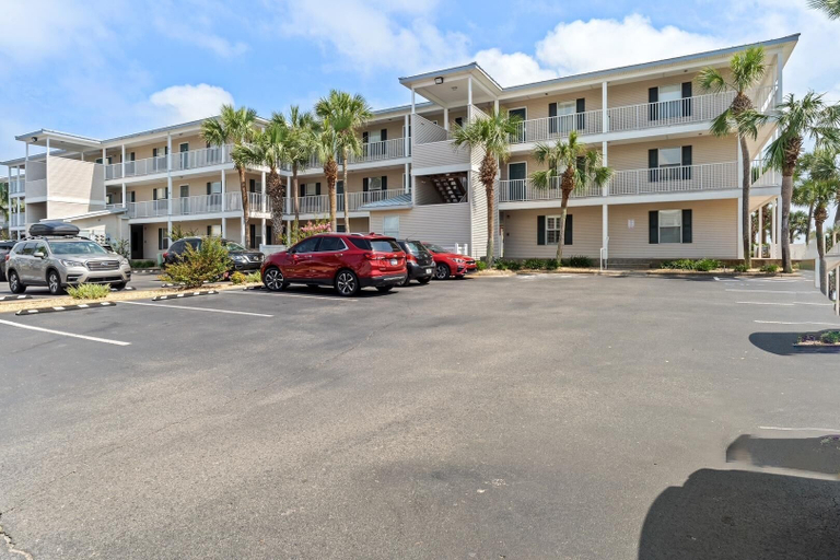 Exterior & Views, Grand Caribbean West 215, Okaloosa