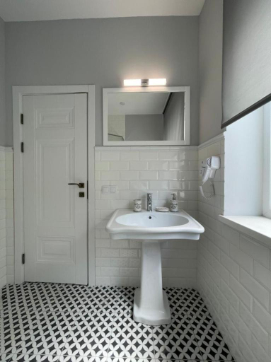 Bathroom 2, Boutique Hotel Enjoy, Bilhorod-Dnistrovs'kyi