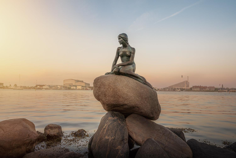 Others 3, Perfect Apartments in Superb Location by Strøget, the Metro & Attractions, Copenhagen