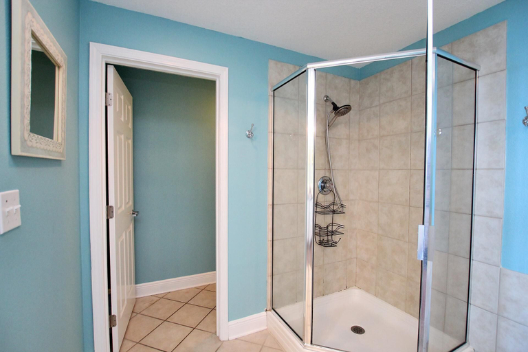 Bathroom 2, San Carlos Penthouse 5, Baldwin