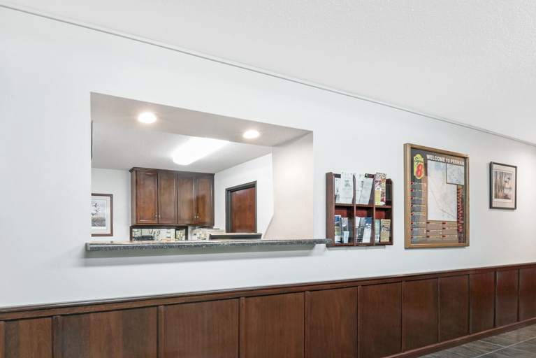 Public Area 2, Super 8 by Wyndham Perham, Otter Tail