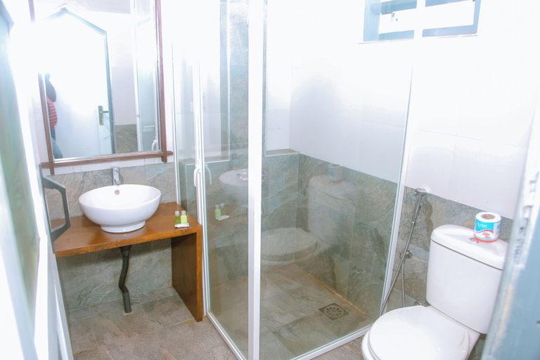 Bathroom 4, Anchorage Mirissa, Weligama