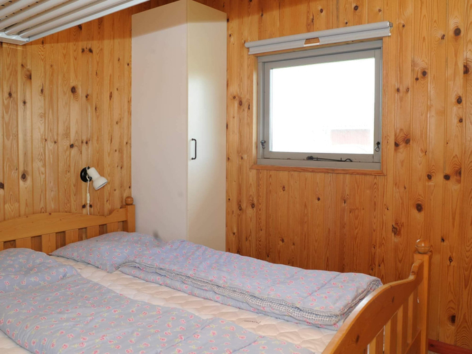 Bedroom 2, 8 Person Holiday Home in Harboore-by Traum, Lemvig