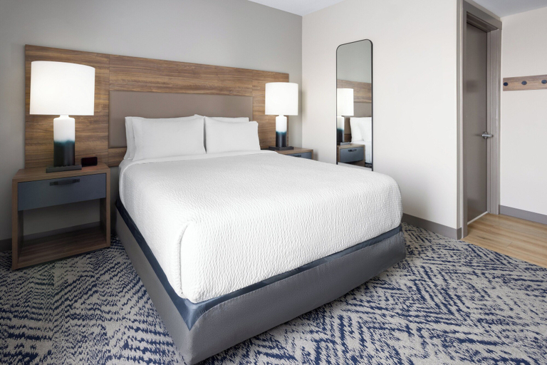 Bedroom 5, Candlewood Suites CHATTANOOGA - EAST RIDGE, Hamilton