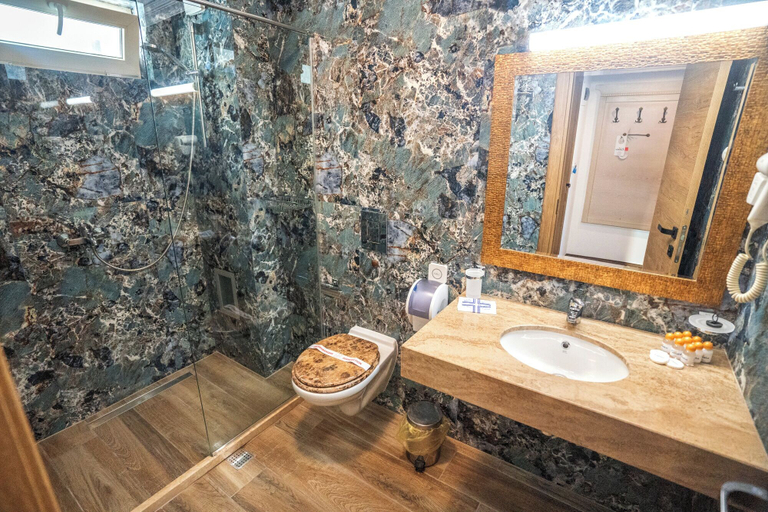 Bathroom 3, Royal Calisto Hotel, Sozopol