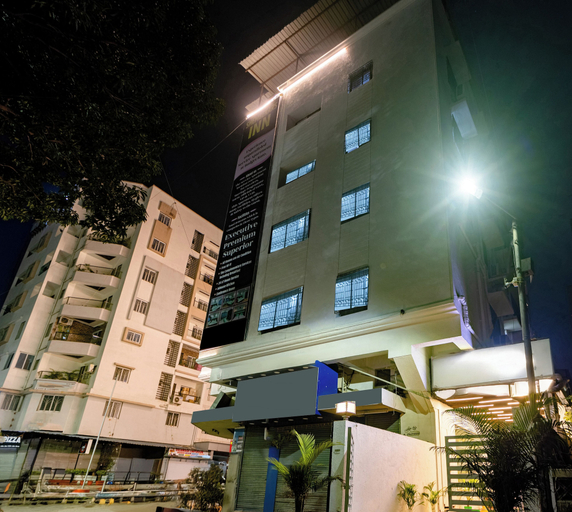 Exterior & Views 2, Treebo Shembekars Inn, Nagpur
