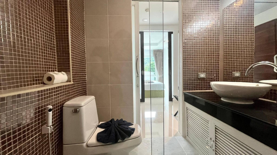Bathroom 4, Large 1 Bedroom1 Bathroom 1 km walking to Patong, Pulau Phuket