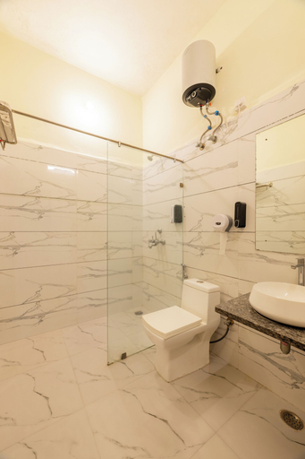 Bathroom 5, The Country Side Resort, Ajmer