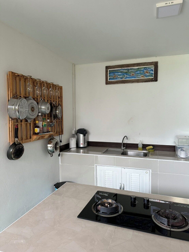 Dining Room 16