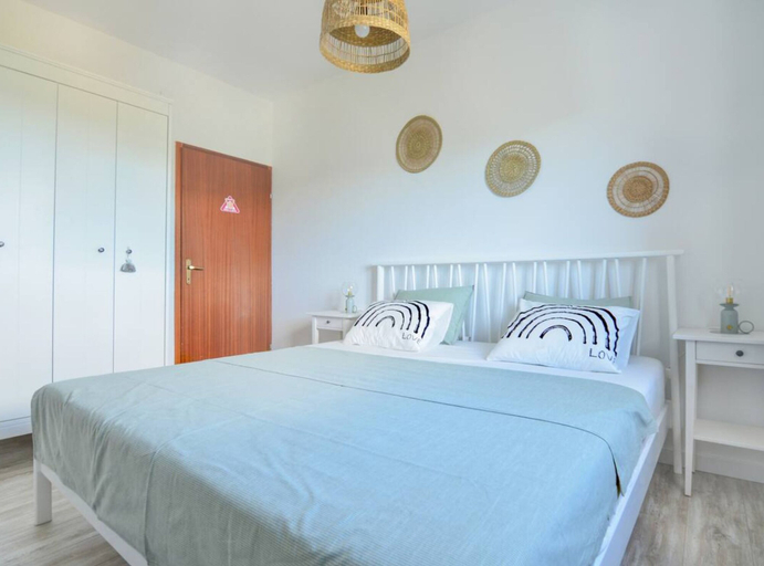 Bedroom 2, Apartment Villa Troskot, Pirovac