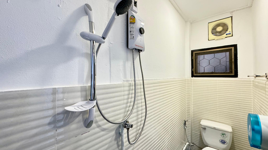 Bathroom 5