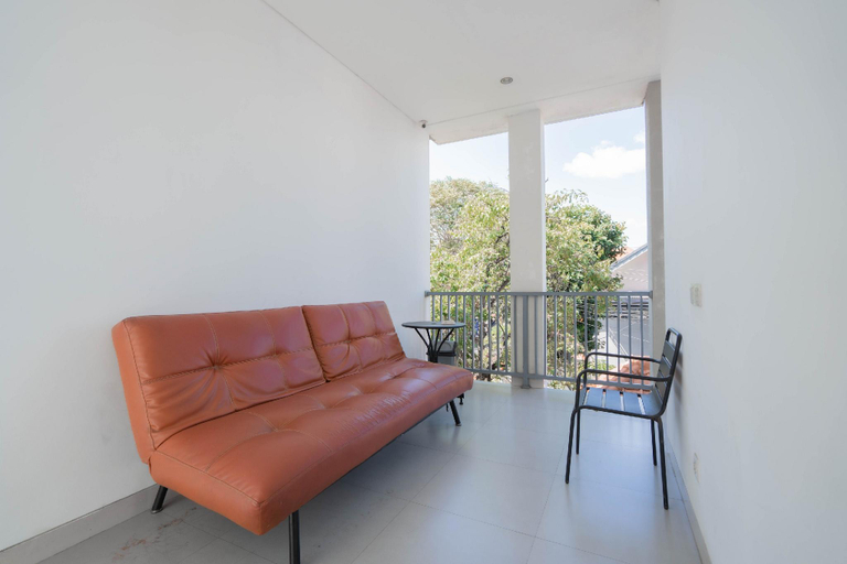 Public Area 2, RedDoorz Plus @ Kencana Residence Jimbaran, Badung