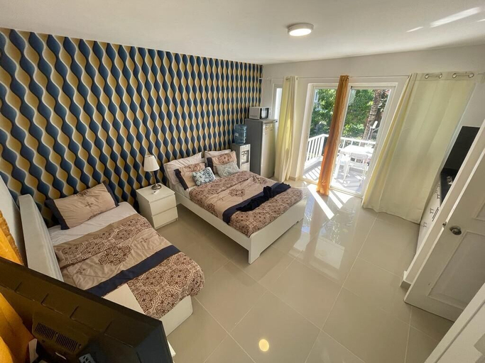 Others 5, Punta Cana Blue Beach, Salvaleon de Higuey