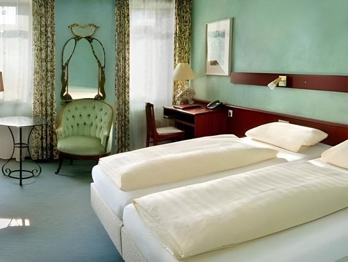 Bedroom 6