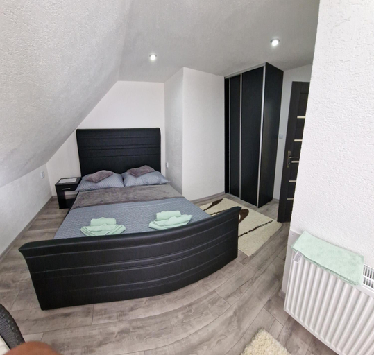 3, Privat Alenka, Liptovský Mikuláš