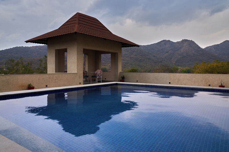 Sport & Beauty 3, The Hunting Lodge, Udaipur