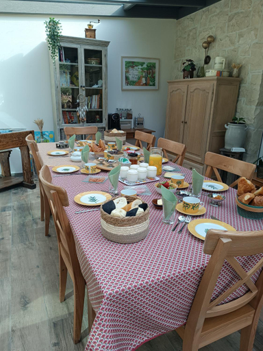 Food & Drinks 2, B&B Ferme du Petit Breuil, Liège