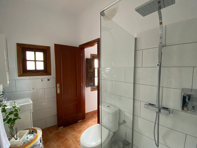 Bathroom 5, Geko Hotels, Santa Cruz de Tenerife