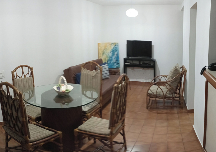 Others 5, Apê da Mi, Guarujá