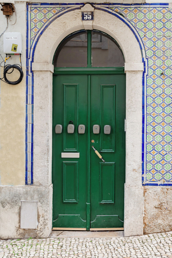 Exterior & Views 2, Chiado Cozy Loft, Lisbon