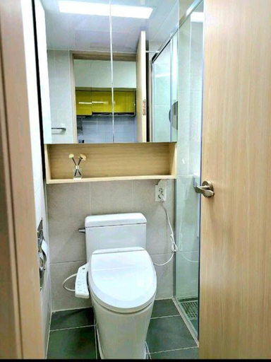 Bathroom 2, E7 Yangyang Jukdo 924, Yangyang