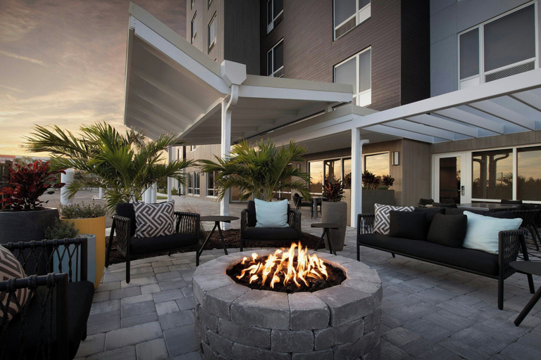 Food & Drinks 5, TownePlace Suites by Marriott Fort Myers Gulf Coast, Lee