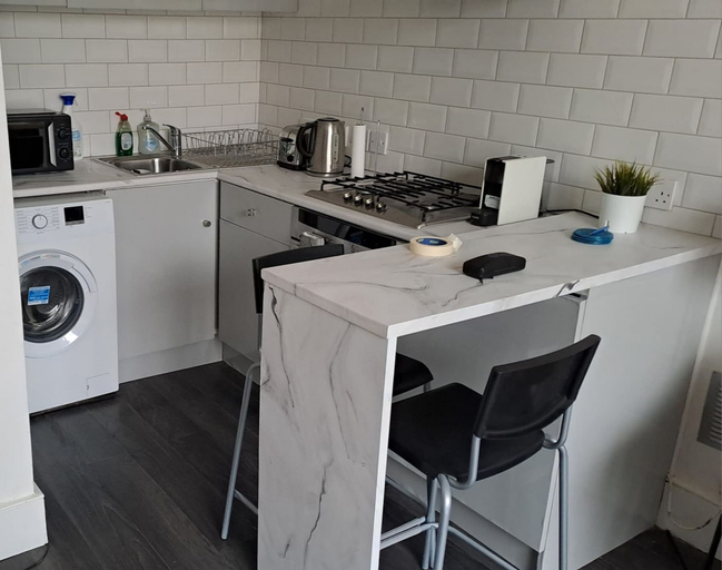 Private kitchen 5, Fantastic 1BD Flat in the Centre, London