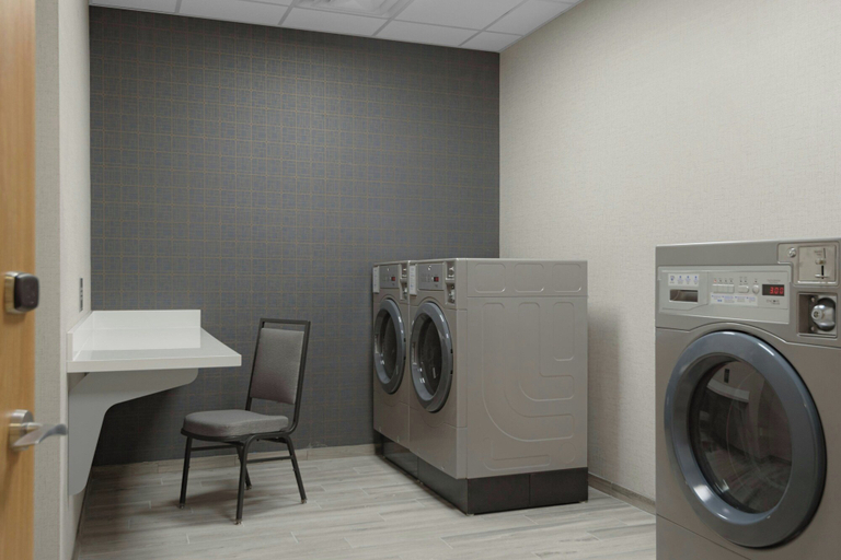 Bathroom 3, Fairfield By Marriott Inn & Suites Cincinnati Oakley, Cincinnati