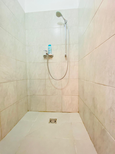 Bathroom 4, Rooms in Cozy 4BR Shared Apt Central, Wien