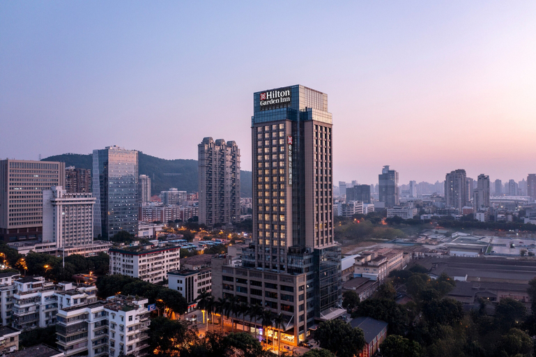 Exterior & Views 1, Hilton Garden Inn Xiamen Bailuzhou Park, Xiamen