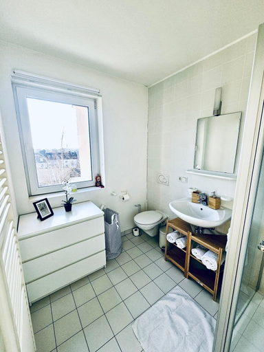 Bathroom, Chic Studio in Luxembourg city, Luxembourg