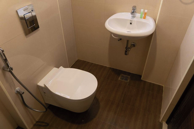Bathroom 3, Flora Pavillion Near Global Hospital Perumbakkam, Kancheepuram