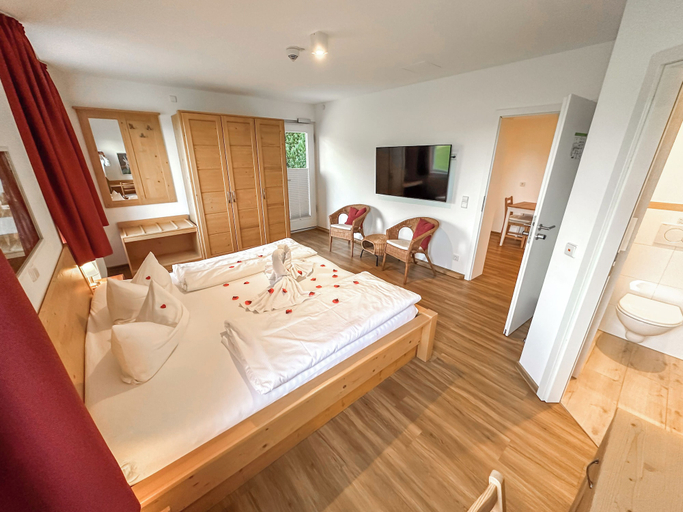 Bedroom 4, Hotel Lafette, Breisgau-Hochschwarzwald