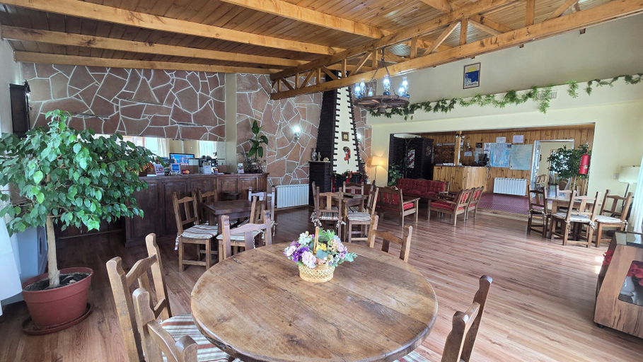 Food & Drinks 5, Hotel Upsala, Lago Argentino