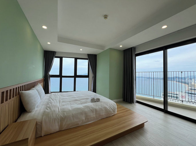 Bedroom 15